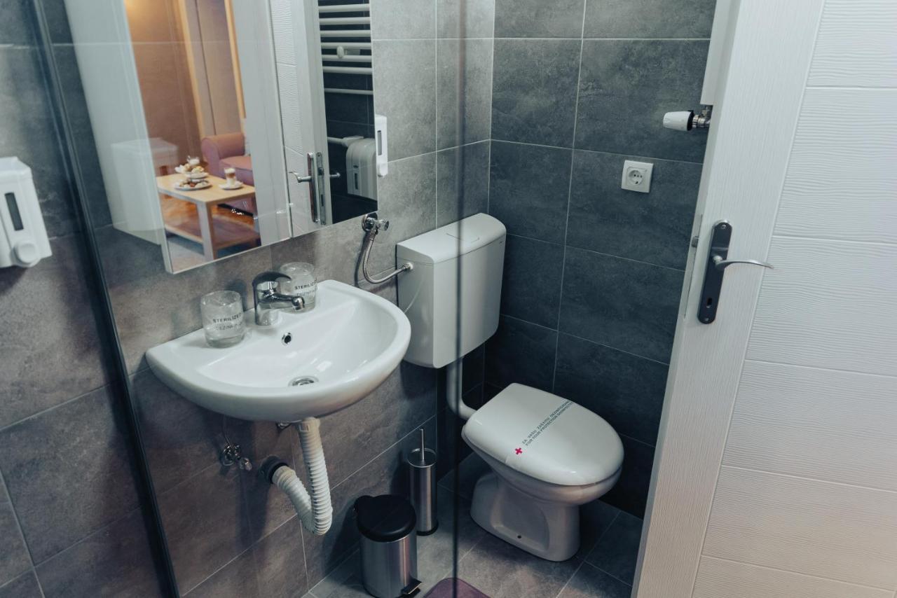Apartament Dumalux Velvet Subotica Zewnętrze zdjęcie